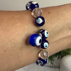 Beautiful Blue Evil Eye Beaded Bracelet - NWOT